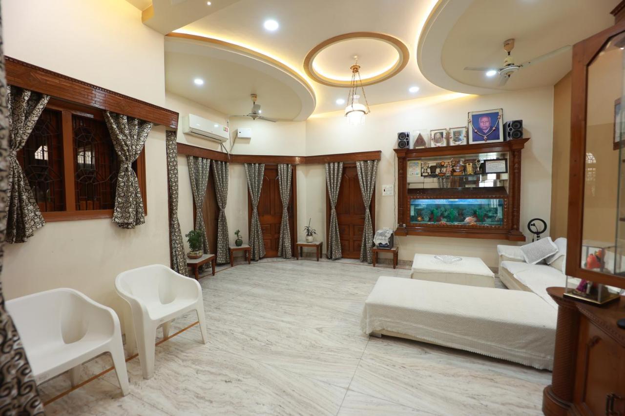 Kapoor Sahab Homestay : It'S A Home Away From Home. Varanasi Exterior photo