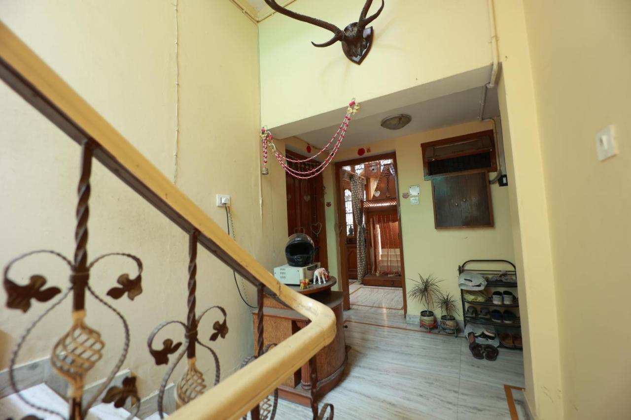 Kapoor Sahab Homestay : It'S A Home Away From Home. Varanasi Exterior photo