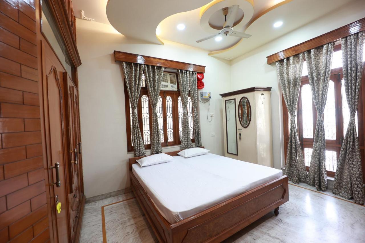 Kapoor Sahab Homestay : It'S A Home Away From Home. Varanasi Exterior photo