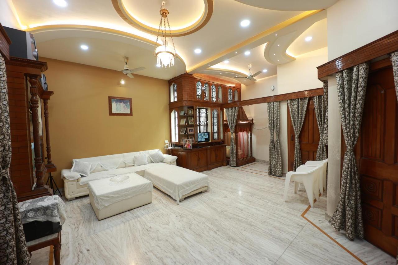 Kapoor Sahab Homestay : It'S A Home Away From Home. Varanasi Exterior photo