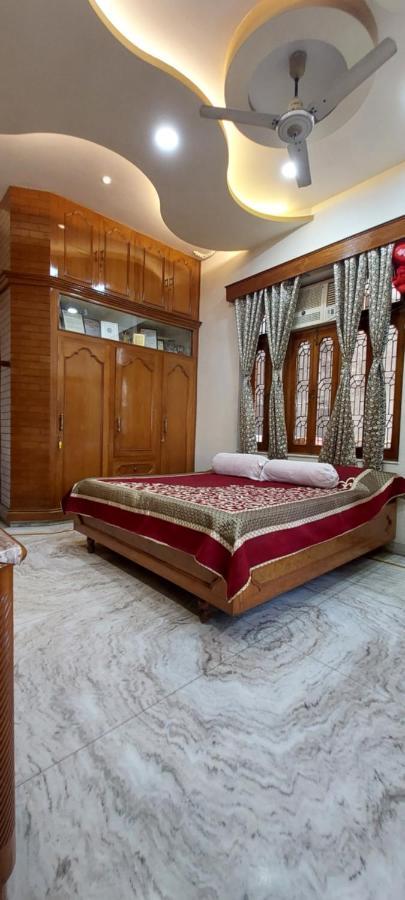 Kapoor Sahab Homestay : It'S A Home Away From Home. Varanasi Exterior photo